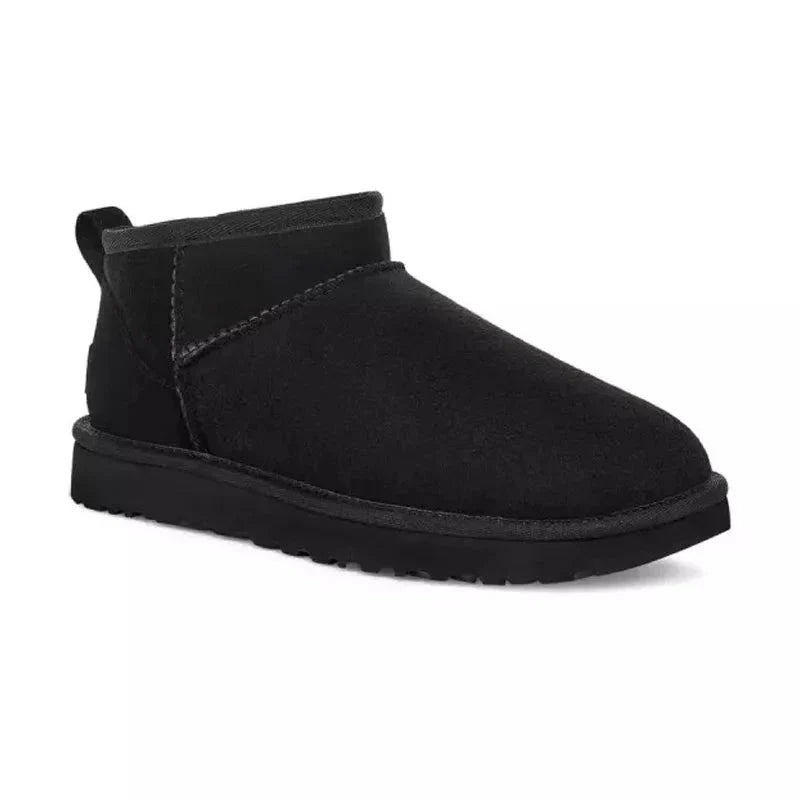 UGG Classic Ultra Mini Femme – Noir – trois quarts avant