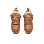 UGG Lowmel Femme – Chestnut & Beige – paire dessus