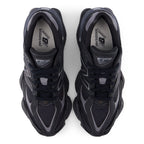 New Balance U906079E Triple noir – vue 3